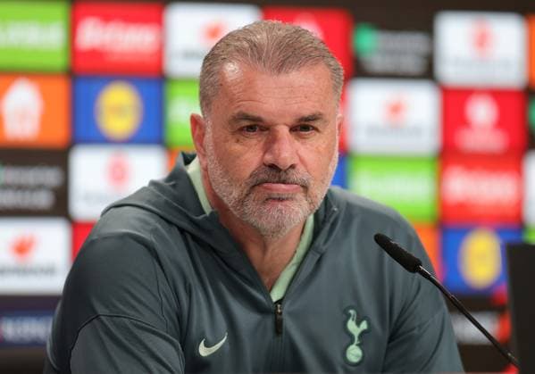 . - Tottenham Hotspur press conference, PK, Pressekonferenz Eintracht Frankfurt v Tottenham Hotspur, UEFA Europa League, Quarter Final, 2nd Leg, Deutsche Bank Park, Frankfurt, Germany. - 16th April 2025. (C) Daniel Weir Crystal Pix Ange Postecoglou Manager of Tottenham Hotspur speaking to the media in his pre match press conference ahead of the UEFA Europa League Quarter Final 2nd leg match between Eintracht Frankfurt v Tottenham Hotspur. - Tottenham Hotspur Press Conference, Eintracht Frankfurt v Tottenham Hotspur, UEFA Europa League, Quarter Final, 2nd Leg, Deutsche Bank Park, Frankfurt, Germany. - 16th April 2025. (C) Daniel Weir Crystal Pix Frankfurt Deutsche Bank Park GERMANY Copyright: xDanielxWeirx CP_Tottenham_Press_Conference_06