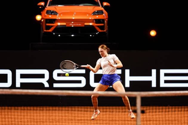 im Bild Ella Seidel Tatjana Maria GER vs Ella Seidel GER GER, Porsche Tennis Grand Prix GP Stuttgart 2025, WTA500, 16.04.2025 GER, Porsche Tennis Grand Prix GP Stuttgart 2025, WTA500, 16.04.2025 Stuttgart Copyright: xEibner-Pressefoto RogerxBuerkex EP