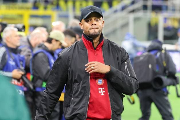 Cheftrainer Vincent Kompany (FC Bayern Muenchen) schaut, Inter Mailand vs. FC Bayern Muenchen, Fussball, Champions League, Viertelfinale, Rueckspiel, 16.04.2025