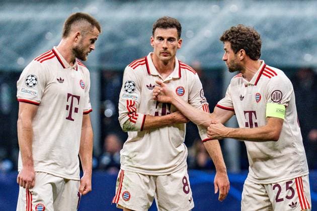 16.04.2025, Inter Mailand vs. FC Bayern München, UEFA Champions League, Viertelfinale-Rückspiel Eric Dier (FC Bayern Muenchen, 15) Thomas Müller (FC Bayern Muenchen, 25) Leon Goretzka (FC Bayern Muenchen, 8) Copyright: xBahhoxKarax