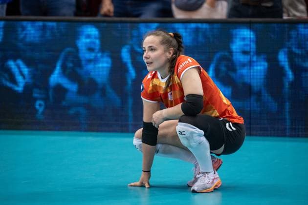 Roosa Koskelo (Allianz MTV Stuttgart, 01) - sichtlich enttaeuscht und traurig GER, Allianz MTV Stuttgart - Dresdner SC, Volleyball Bundesliga, VBL, Spielzeit 2024 2025, 16.04.2025 GER, Allianz MTV Stuttgart - Dresdner SC, Volleyball Bundesliga, VBL, Spielzeit 2024 2025, 16.04.2025 Stuttgart Copyright: xSandyxDinkelackerx EP_SDR