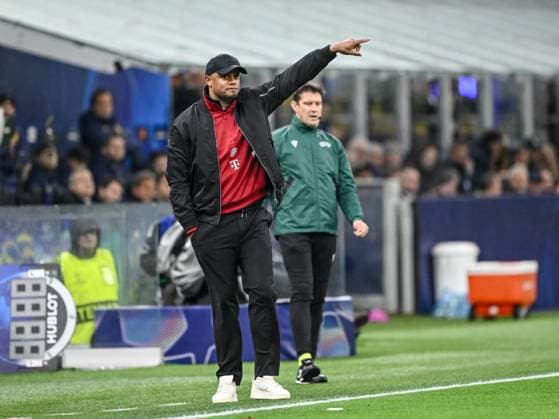 Trainer Vincent Kompany (FC Bayern Muenchen) gestures during the UEFA Champions League 2024 25 Quarter Final Second Leg match between FC Internazionale Milano and FC Bayern München at San Siro on April 16, 2025 in Milan, Italy. (Photo by Harry Langer DeFodi Images)