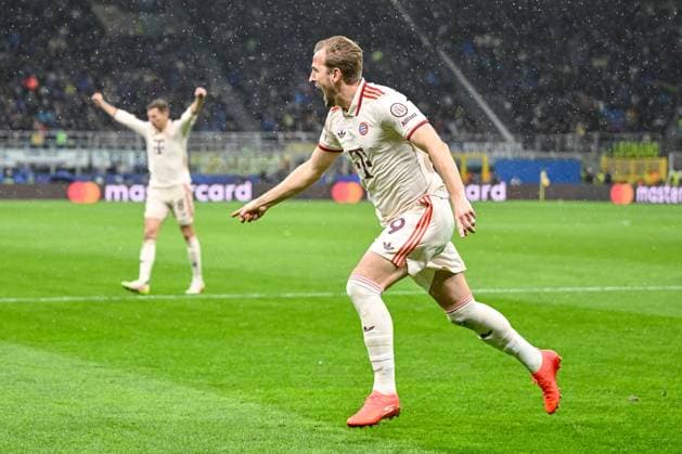 Harry Kane (FC Bayern Muenchen) celebrates after scoring his team s first goal during the UEFA Champions League 2024 25 Quarter Final Second Leg match between FC Internazionale Milano and FC Bayern München at San Siro on April 16, 2025 in Milan, Italy. (Photo by Harry Langer DeFodi Images)