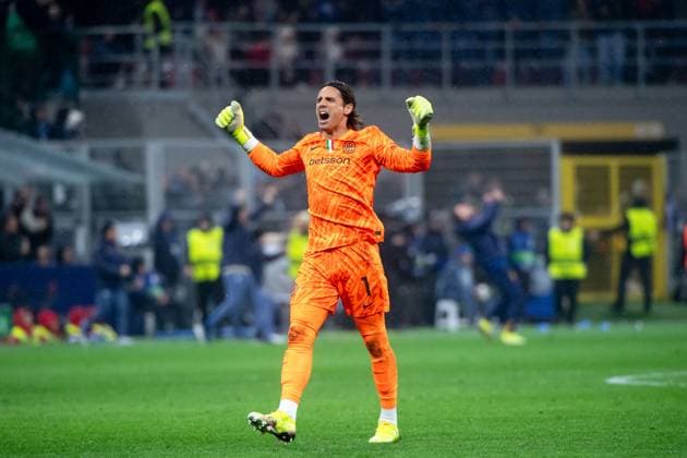 Yann Sommer (Inter Mailand, 01) jubelt ueber das Tor zum 2:1, ITA, Inter Mailand vs FC Bayern Muenchen, Fussball, UEFA Champions League, Viertelfinale Rueckspiel, Saison 2024 2025, 16.04.2025 ITA, Inter Mailand vs FC Bayern Muenchen, Fussball, UEFA Champions League, Viertelfinale Rueckspiel, Saison 2024 2025, 16.04.2025 Milano Copyright: xEibner-Pressefoto Memmlerx EP_MMR