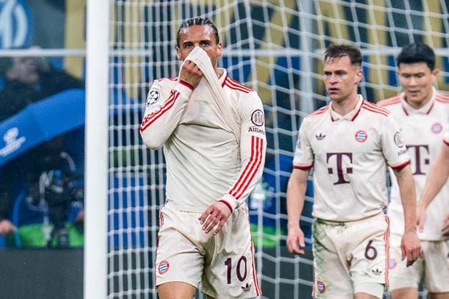 16.04.2025, Inter Mailand vs. FC Bayern München, UEFA Champions League, Viertelfinale-Rückspiel Tor zum 2:1 durch Benjamin Pavard (Inter Mailand, 28) hier Leroy Sane (FC Bayern Muenchen, 10) unzufrieden traurig unglücklich Joshua Kimmich (FC Bayern Muenchen, 6) Copyright: xBahhoxKarax