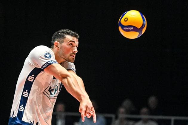 GER, VBL, VfB Friedrichshafen vs SVG Lüneburg 16.04.2025, Spacetech Arena, Friedrichshafen, GER, VBL, VfB Friedrichshafen vs SVG Lüneburg, im Bild Lorenz Karlitzek (Lueneburg, 10)