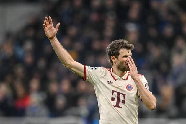 Thomas Mueller (FC Bayern Muenchen) gestures during the UEFA Champions League 2024 25 Quarter Final Second Leg match between FC Internazionale Milano and FC Bayern München at San Siro on April 16, 2025 in Milan, Italy. (Photo by Harry Langer DeFodi Images)