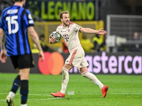 Harry Kane (FC Bayern Muenchen) gestures during the UEFA Champions League 2024 25 Quarter Final Second Leg match between FC Internazionale Milano and FC Bayern München at San Siro on April 16, 2025 in Milan, Italy. (Photo by Harry Langer DeFodi Images)