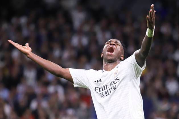 Fußball, CL, Real Madrid - FC Arsenal UEFA Champions League soccer match Real Madrid vs Arsenal at Santiago Bernabeu stadium in Madrid. Spain 16 April 2025 Vinicius Jr 900 Cordon Press  900 CordonxPress LOF - Real Madrid vs Arsenal