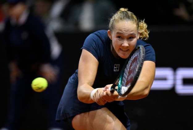 Mirra Andreeva (RUS) Aktion Tennis Damen Porsche-Cup Porsche Tennis Grand Prix GP Stuttgart 2025 Porsche Arena 17.04.2024 DFL REGULATIONS PROHIBIT ANY USE OF PHOTOGRAPHS AS IMAGE SEQUENCES AND OR QUASI-VIDEO Tennis Damen Porsche-Cup Porsche Tennis Grand Prix GP Stuttgart 2025