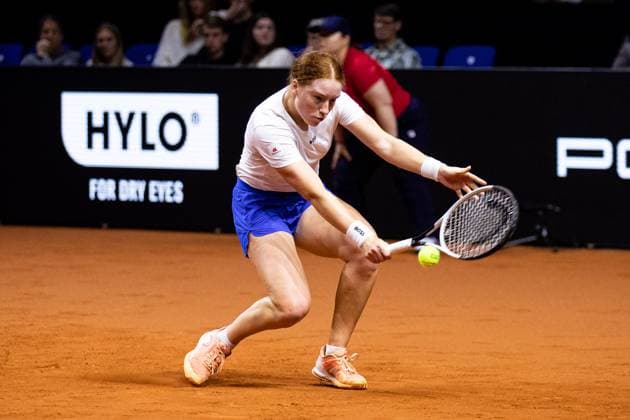 im Bild Ella Seidel GER Coco Gauff USA vs Ella Seidel GER GER, Porsche Tennis Grand Prix GP Stuttgart 2025, WTA500, 17.04.2025 GER, Porsche Tennis Grand Prix GP Stuttgart 2025, WTA500, 17.04.2025 Stuttgart Copyright: xEibner-Pressefoto RogerxBuerkex EP
