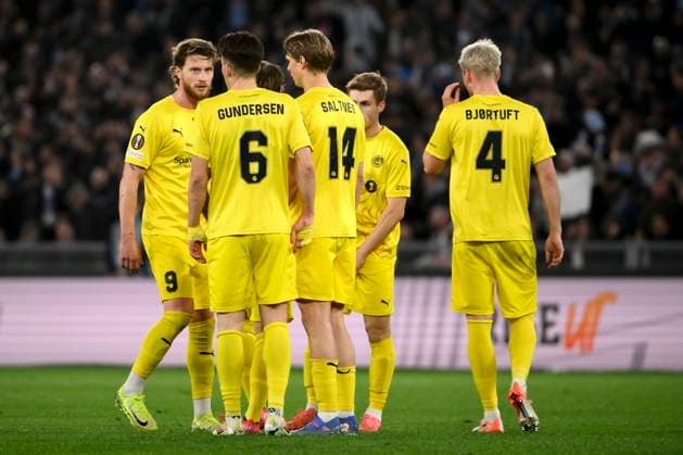 Bodo players react after the goal of Valentin Mariano Jose Castellanos Gimenez Taty of SS Lazio (not pictured) scored the goal of 1-0 during the Europa League football match between SS Lazio and Bodo Glimt at Olimpico stadium in Rome (Italy), April 17, 2025. AndreaxStaccioli