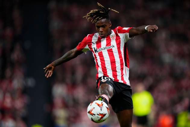 Athletic Club v Rangers FC - UEFA Europa League 2024 25 Quarter Final Second Leg Nico Williams left winger of Athletic Club and Spain controls the ball during the UEFA Europa League 2024 25 Quarter Final Second Leg match between Athletic Club and Rangers FC at Estadio de San Mames on April 17, 2025 in Bilbao, Spain. Bilbao Spain  Copyright: xJosexBretonx originalFilename:bretonhernandez-athletic250417_npG9l.jpg
