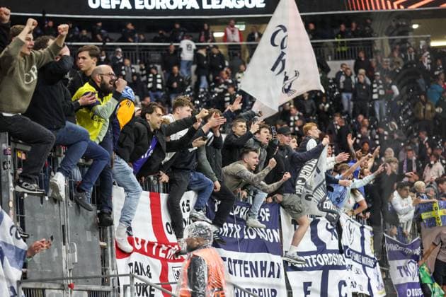 Europa League: Eintracht Frankfurt - Tottenham Hotspur am 17.04.25 in Deutsche Bank Park, Frankfurt Die Tottenham Hotspurs Fans nach dem Sieg in Frankfurt Frankfurt Deutsche Bank Park Frankfurt Deutschland Copyright: xAlfioxMarinox