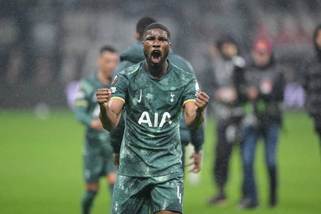 Fußball, UEFA Europa League, 20250417, SG Eintracht Frankfurt - Tottenham Hotspur. Im Bild Kevin DANSO (Tottenham, 4) Schlussjubel. Frankfurt Deutsche Bank Park Hessen Deutschland Copyright: Passion2Press MarkusxFischerx