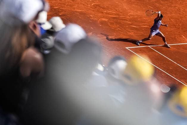 Bilder des Jahres 2025, Sport 04 April Sport Bilder des Tages April 17, 2025, Barcelona, Barcelona, Spain: Carlos Alcaraz of Spain during the round of 16 of Barcelona Open Banc Sabadell Trofeo Conde de Godo on April 17, 2025 in Barcelona, Spain. Barcelona Spain - ZUMAs316 20250417_znp_s316_045 Copyright: xMartixSeguraxRamonedax