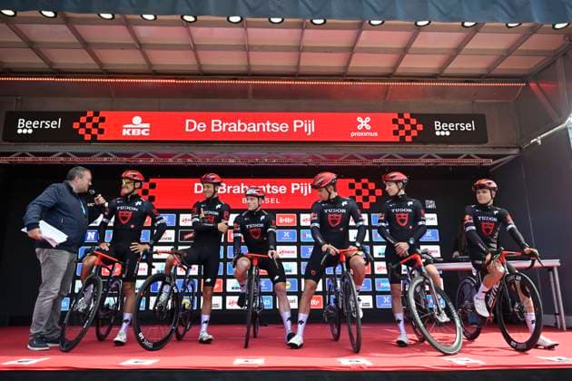 Brabantse Pijl 2025 cycling race OVERIJSE, BELGIUM - APRIL 18 : team Tudor Pro Cycling team during the Men Elite UCI 1.Pro 65th Flanders Classics Brabantse Pijl cycling race with start in Beersel and finish in Overijse (175,4 km) on April 18, 2025 in Overijse, Belgium, 18 04 2025 ( Motordriver Kenny Verfaillie & Overijse Belgium  Copyright: xNicoxVereeckenx