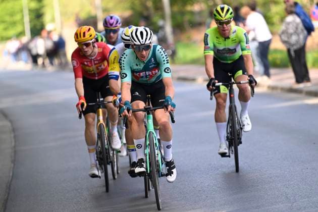 Brabantse Pijl 2025 cycling race OVERIJSE, BELGIUM - APRIL 18 : Soto Antonio Jesús (ESP) of Equipo Kern Pharma during the Men Elite UCI 1.Pro 65th Flanders Classics Brabantse Pijl cycling race with start in Beersel and finish in Overijse (175,4 km) on April 18, 2025 in Overijse, Belgium, 18 04 2025 ( Motordriver Kenny Verfaillie & Overijse Belgium  Copyright: xNicoxVereeckenx