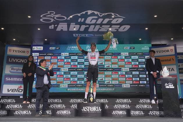 Alves Oliveira Ivo Emanuel Of Uae Team Emirates Xrg on the podium during the Giro d™Abruzzo, final stage from Corropoli to Isola del Gran Sasso (Santuario di San Gabriele (164 km) - Abruzzo, Italy - Friday, April 18, 2025. - cycling .  Copyright: xMarcoxAlpozzi LaPressex