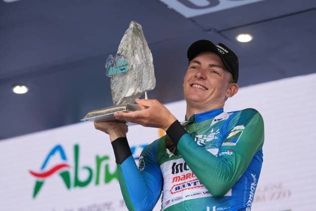 Zimmermann Georg Of IntermarchÃ - Wanty the winner on the final podium after the Giro d™Abruzzo, final stage from Corropoli to Isola del Gran Sasso (Santuario di San Gabriele (164 km) - Abruzzo, Italy - Friday, April 18, 2025. - cycling .  Copyright: xMassimoxPaolone LaPressex