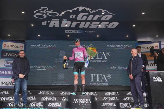 Fiorelli Filippo Of Vf Group Bardianicsf-Faizane during the Giro d™Abruzzo, final stage from Corropoli to Isola del Gran Sasso (Santuario di San Gabriele (164 km) - Abruzzo, Italy - Friday, April 18, 2025. - cycling .  Copyright: xMarcoxAlpozzi LaPressex