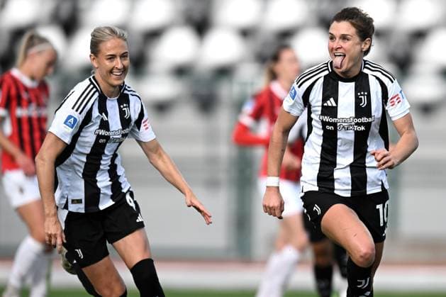 Db Biella 18 04 2025 - campionato di calcio serie A femminile Juventus-Milan foto Daniele Buffa Image nella foto: esultanza gol Cristiana Girelli 