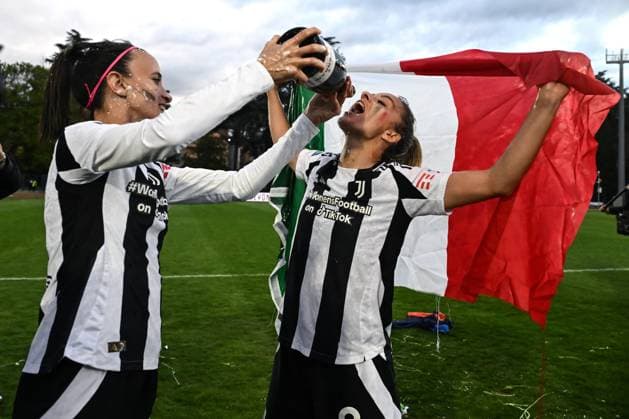 Db Biella 18 04 2025 - campionato di calcio serie A femminile Juventus-Milan foto Daniele Buffa Image nella foto: Barbara Bonansea-Martina Rosucci 