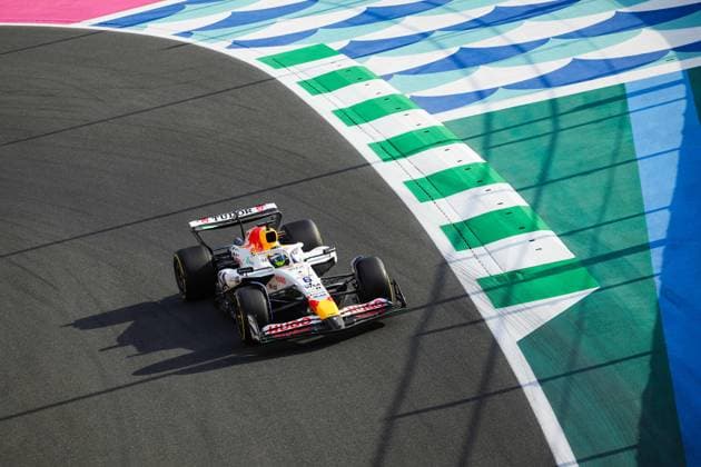 F1 - SAUDI ARABIAN GRAND PRIX 2025 06 HADJAR Isack (fra), Visa Cash App RB F1 Team VCARB02, action during the Formula 1 STC Saudi Arabian Grand Prix 2025, 5th round of the 2025 FIA Formula One World Championship, WM, Weltmeisterschaft from April 18 to 20, 2025 on the Jeddah Corniche Circuit, in Jeddah, Saudi Arabia - JeddahSaudi Arabia  Copyright: xFLORENTxGOODENx