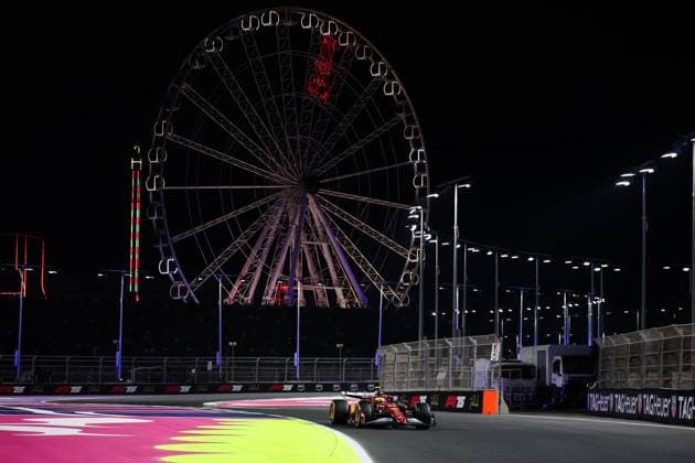 F1 - SAUDI ARABIAN GRAND PRIX 2025 44 HAMILTON Lewis (gbr), Scuderia Ferrari SF-25, action during the Formula 1 STC Saudi Arabian Grand Prix 2025, 5th round of the 2025 FIA Formula One World Championship, WM, Weltmeisterschaft from April 18 to 20, 2025 on the Jeddah Corniche Circuit, in Jeddah, Saudi Arabia - JeddahSaudi Arabia  Copyright: xANTONINxVINCENTx