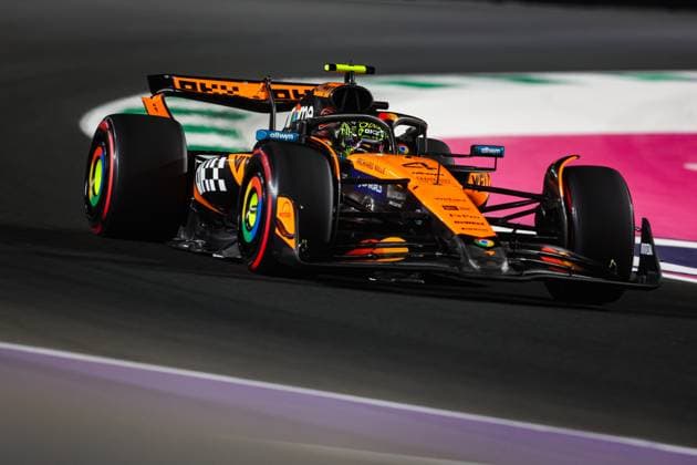 F1 - SAUDI ARABIAN GRAND PRIX 2025 04 NORRIS Lando (gbr), McLaren F1 Team MCL39, action during the Formula 1 STC Saudi Arabian Grand Prix 2025, 5th round of the 2025 FIA Formula One World Championship, WM, Weltmeisterschaft from April 18 to 20, 2025 on the Jeddah Corniche Circuit, in Jeddah, Saudi Arabia - JeddahSaudi Arabia  Copyright: xANTONINxVINCENTx