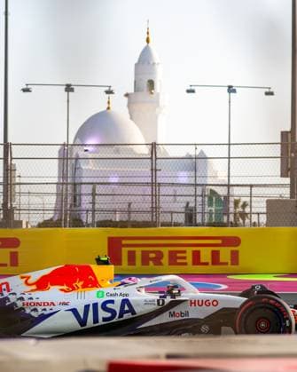 F1 - SAUDI ARABIAN GRAND PRIX 2025 30 LAWSON Liam (nzl), Visa Cash App RB F1 Team VCARB02, action during the Formula 1 STC Saudi Arabian Grand Prix 2025, 5th round of the 2025 FIA Formula One World Championship, WM, Weltmeisterschaft from April 18 to 20, 2025 on the Jeddah Corniche Circuit, in Jeddah, Saudi Arabia - JeddahSaudi Arabia  Copyright: xFLORENTxGOODENx