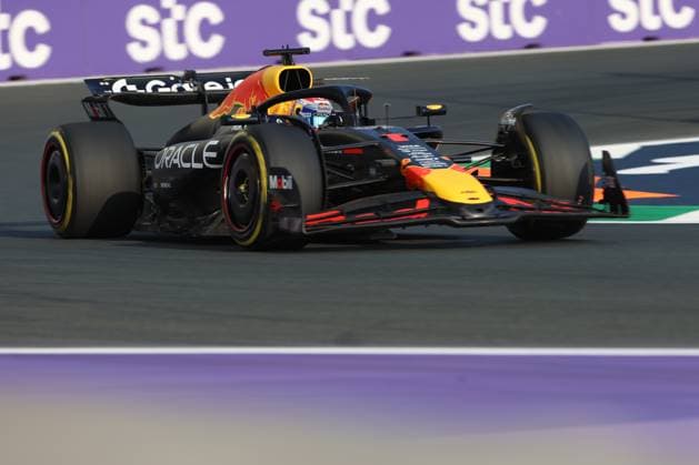 1 Max Verstappen (NLD) Oracle Red Bull Racing (AUT) Red Bull RB21 Honda RBPT during the 2025 Formula One STC Saudi Arabian Grand Prix, 5th round of the 2025 Formula 1 World Championship, WM, Weltmeisterschaft at Jeddah Corniche Circuit on April 18, 2025 in Jeddah, Saudi Arabia. (Photo by Philippe Nanchino Eurasia Images) Jeddah Jeddah Corniche Circuit Saudi Arabia