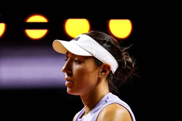 im Bild Jessica Pegula Ekaterina Alexandrova vs Jessica Pegula USA GER, Porsche Tennis Grand Prix GP Stuttgart 2025, WTA500, 19.04.2025 GER, Porsche Tennis Grand Prix GP Stuttgart 2025, WTA500, 19.04.2025 Stuttgart Copyright: xEibner-Pressefoto RogerxBuerkex EP