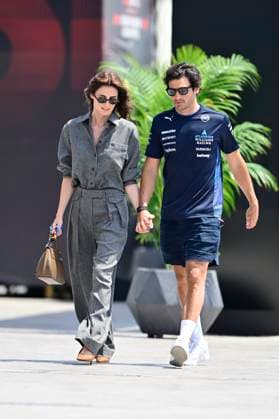 F1 Grand Prix of Saudi Arabia - Qualifying Carlos Sainz of Williams Racing and his girlfriend Rebecca Donaldson chat during the qualifying of the Saudi Arabia GP, the 5th round of the Formula 1 World Championship, WM, Weltmeisterschaft at Jeddah Corniche Circuit in Jeddah, Saudi Arabia, on April 19, 2025. Jeddah Saudia Arabia  Copyright: xAndreaxDiodatox originalFilename:diodato-f1saudia250419_npS4n.jpg
