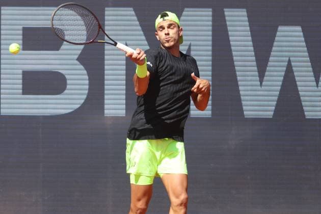 Francisco Cerundolo (ARG) spielt im Halbfinale gegen Ben Shelton, Tennis BMW Open by Bitpanda ATP, Tennis Herren 500 München 19.04.2025 FOTO: Mladen Lackovic LakoPress