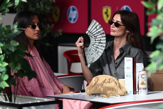 F1 Saudi Arabian Grand Prix 2025 Practice 3 Alexandra Saint-Mleux and Rebecca Donaldson before third practice ahead of the Formula 1 Saudi Arabian Grand Prix at Jeddah Corniche Circuit in Jeddah, Saudi Arabia on April 19, 2025. Jeddah Saudi Arabia  Copyright: xJakubxPorzyckix originalFilename:porzycki-f1saudia250419_npjlR.jpg