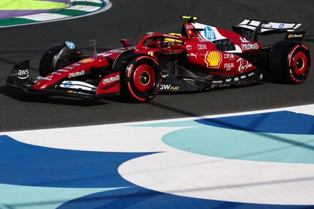 F1 Saudi Arabian Grand Prix 2025 Practice 3 Lewis Hamilton of Ferrari during third practice ahead of the Formula 1 Saudi Arabian Grand Prix at Jeddah Corniche Circuit in Jeddah, Saudi Arabia on April 19, 2025. Jeddah Saudi Arabia  Copyright: xJakubxPorzyckix originalFilename:porzycki-f1saudia250419_npp0G.jpg