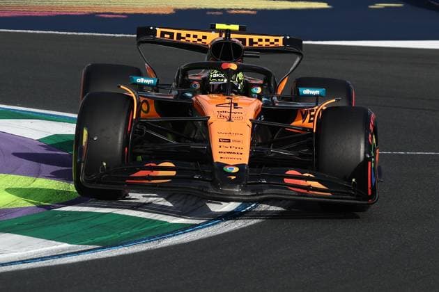 F1 Saudi Arabian Grand Prix 2025 Practice 3 Lando Norris of McLaren during third practice ahead of the Formula 1 Saudi Arabian Grand Prix at Jeddah Corniche Circuit in Jeddah, Saudi Arabia on April 19, 2025. Jeddah Saudi Arabia  Copyright: xJakubxPorzyckix originalFilename:porzycki-f1saudia250419_npydU.jpg