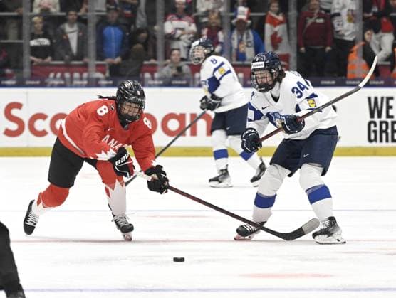 Canada s Chloe Primerano (L) and Finland s Sofianna Sundelin during the IIHF Women s Ice hockey, Eishockey World Championship, WM, Weltmeisterschaft semifinal match between Canada and Finland in Ceske Budejovice, Czechia, on April 19, 2025. Ceske Budejovice Czechia LKFTJK20250419202450FVCQ  Copyright: xEmmixKorhonenx LKFTJK20250419202450FVCQ
