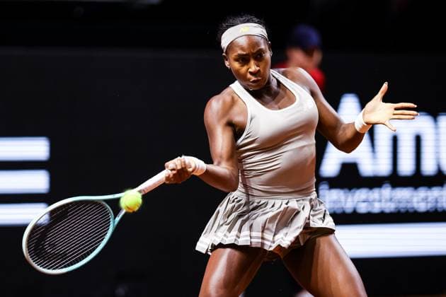 Im Bild Coco Gauff Coco Gauff USA vs Jasmine Paolini ITA GER, Porsche Tennis Grand Prix GP Stuttgart 2025, WTA500, 19.04.2025 GER, Porsche Tennis Grand Prix GP Stuttgart 2025, WTA500, 19.04.2025 Stuttgart Copyright: xEibner-Pressefoto RogerxBuerkex EP
