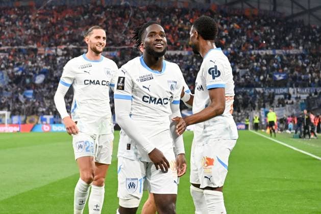Olympique de Marseille v Montpellier Herault Club - Ligue 1 McDonald s 2024 2025 25 Adrien RABIOT (om) - 17 Jonathan ROWE (om) during the Ligue 1 McDonald s match between Marseille and Montpellier on April 19, 2025 at Orange Velodrome in Marseille, France. Marseille France  Copyright: xFEPx 776310938