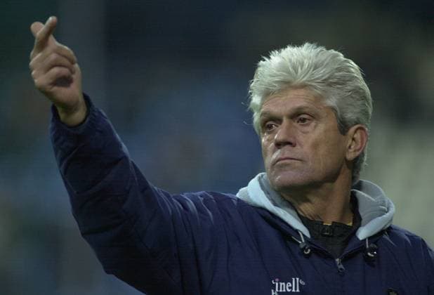 ARCHIVFOTO: Werner Lorant ist im Alter von 76 Jahren gestorben SN01Lorant_0411SP.jpg Werner LORANT, Deutschland, Fussball Trainer, TSV 1860 Muenchen, Einzelaktion, Bundesliga Saison 2000 2001, QF