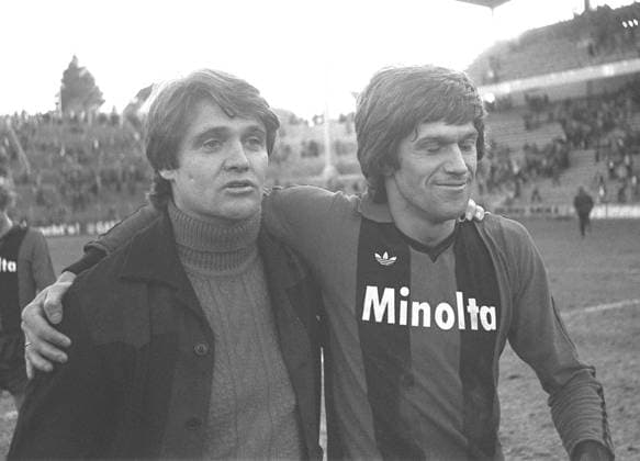 ARCHIVFOTO: Werner Lorant ist im Alter von 76 Jahren gestorben SN_Lorant_RauschSP.jpg Fussball, Werner LORANT mit Trainer Friedel RAUSCH , beim bei dem Spiel Borussia Moenchengladbach - Eintr. Frankfurt 1:3 a