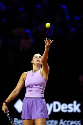 Im Bild Aryna Sabalenka Halbfinale Aryna Sabalenka vs Jasmine Paolini ITA GER, Porsche Tennis Grand Prix GP Stuttgart 2025, WTA500, 20.04.2025 GER, Porsche Tennis Grand Prix GP Stuttgart 2025, WTA500, 20.04.2025 Stuttgart Copyright: xEibner-Pressefoto RogerxBuerkex EP