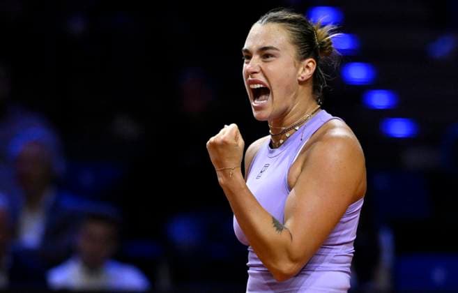 Aryna Sabalenka (BLR) Jubel, Freude, Emotion, emotional, jubelt, Glueck, gluecklich, nach Matchgewinn und Einzug ins Finale Gestik Geste Tennis Damen Porsche-Cup Porsche Tennis Grand Prix GP Stuttgart 2025 Porsche Arena 20.04.2024 DFL REGULATIONS PROHIBIT ANY USE OF PHOTOGRAPHS AS IMAGE SEQUENCES AND OR QUASI-VIDEO Tennis Damen Porsche-Cup Porsche Tennis Grand Prix GP Stuttgart 2025
