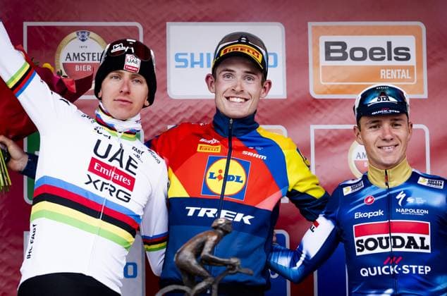 VALKENBURG - Tadej Pogacar (Slovenia), Mattias Skjelmose (Denmark) and Remco Evenepoel (Belgium) on the podium after winning the 2025 Amstel Gold Race in Valkenburg. ANP MARCEL VAN HOORN Amstel Gold Race 2025 xVIxANPxSportx xxANPxIVx 524904605 originalFilename: 524904605.jpg