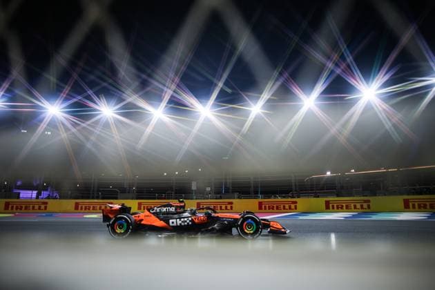 F1 - SAUDI ARABIAN GRAND PRIX 2025 04 NORRIS Lando (gbr), McLaren F1 Team MCL39, action during the Formula 1 STC Saudi Arabian Grand Prix 2025, 5th round of the 2025 FIA Formula One World Championship, WM, Weltmeisterschaft from April 18 to 20, 2025 on the Jeddah Corniche Circuit, in Jeddah, Saudi Arabia - JeddahSaudi Arabia  Copyright: xXavixBonillax