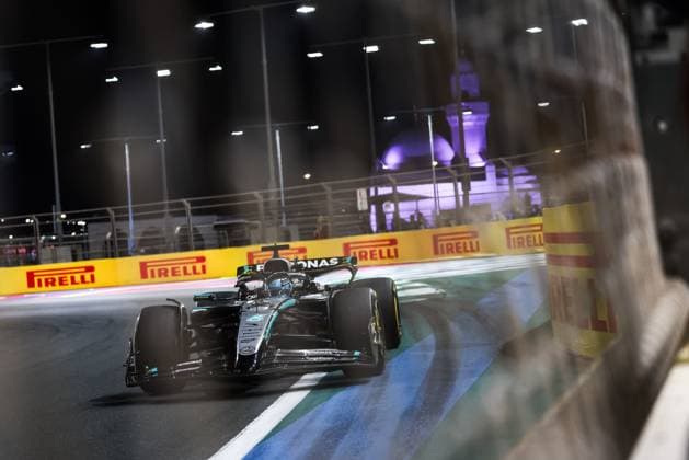 F1 - SAUDI ARABIAN GRAND PRIX 2025 63 RUSSELL George (gbr), Mercedes AMG F1 Team W16, action during the Formula 1 STC Saudi Arabian Grand Prix 2025, 5th round of the 2025 FIA Formula One World Championship, WM, Weltmeisterschaft from April 18 to 20, 2025 on the Jeddah Corniche Circuit, in Jeddah, Saudi Arabia - JeddahSaudi Arabia  Copyright: xFLORENTxGOODENx