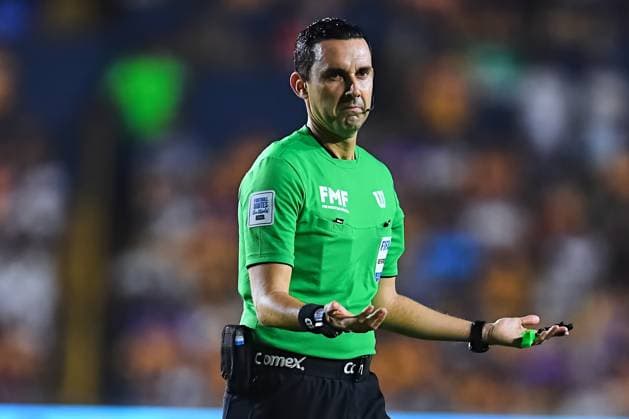 RECORD DATE NOT STATED Liga BBVA MX Clausura 2025 Tigres UANL vs Pumas UNAM Referee Cesar Arturo Ramos during the 17th round match between Tigres UANL and Pumas UNAM as part of the Liga BBVA MX, Torneo Clausura 2025 at Universitario Stadium, on April 19, 2025 in Universitario, Mexico. MONTERREY NUEVO LEON MEXICO  Copyright: xJONATHANxDUENASx 20250419234402_LMX_C25_UANL_UNAM_RAMOS228