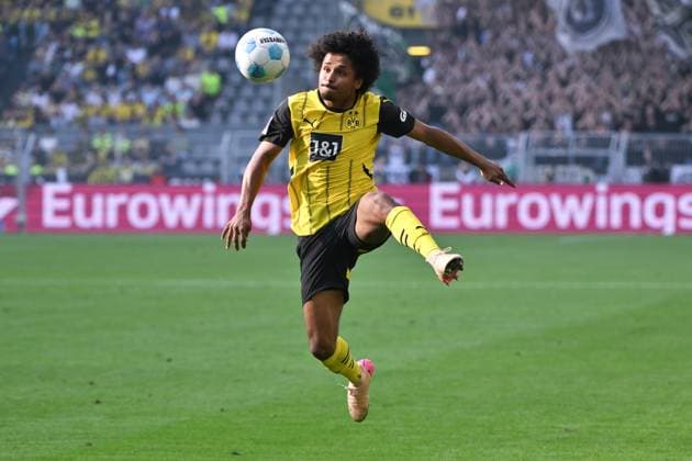 Karim Adeyemi (Borussia Dortmund) 20.04.2025, Fussball 1. Bundesliga, 30. Spieltag, Saison 2024 2025 Borussia Dortmund - Borussia Mönchengladbach 3:2 Foto: Maik Hölter Team2 DFL regulations prohibit any use of photographs as image sequences and or quasi-video Dortmund Signal Iduna Park Nordrhein Westfalen Deutschland